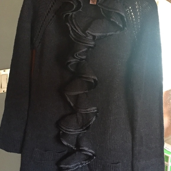 NWOT unique ruffle front cardigan - Picture 2 of 4